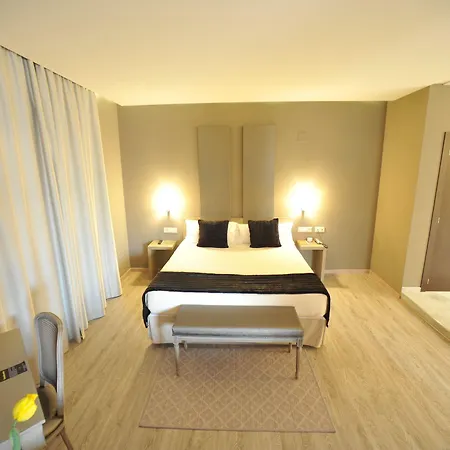 Hotel Luve San Antonio de Banageber