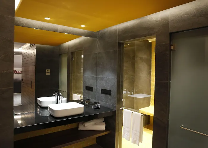 Luve Hotell