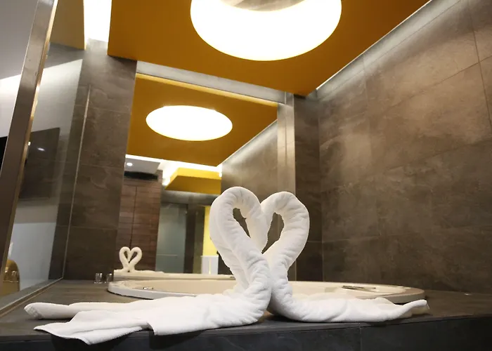 Luve Hotell
